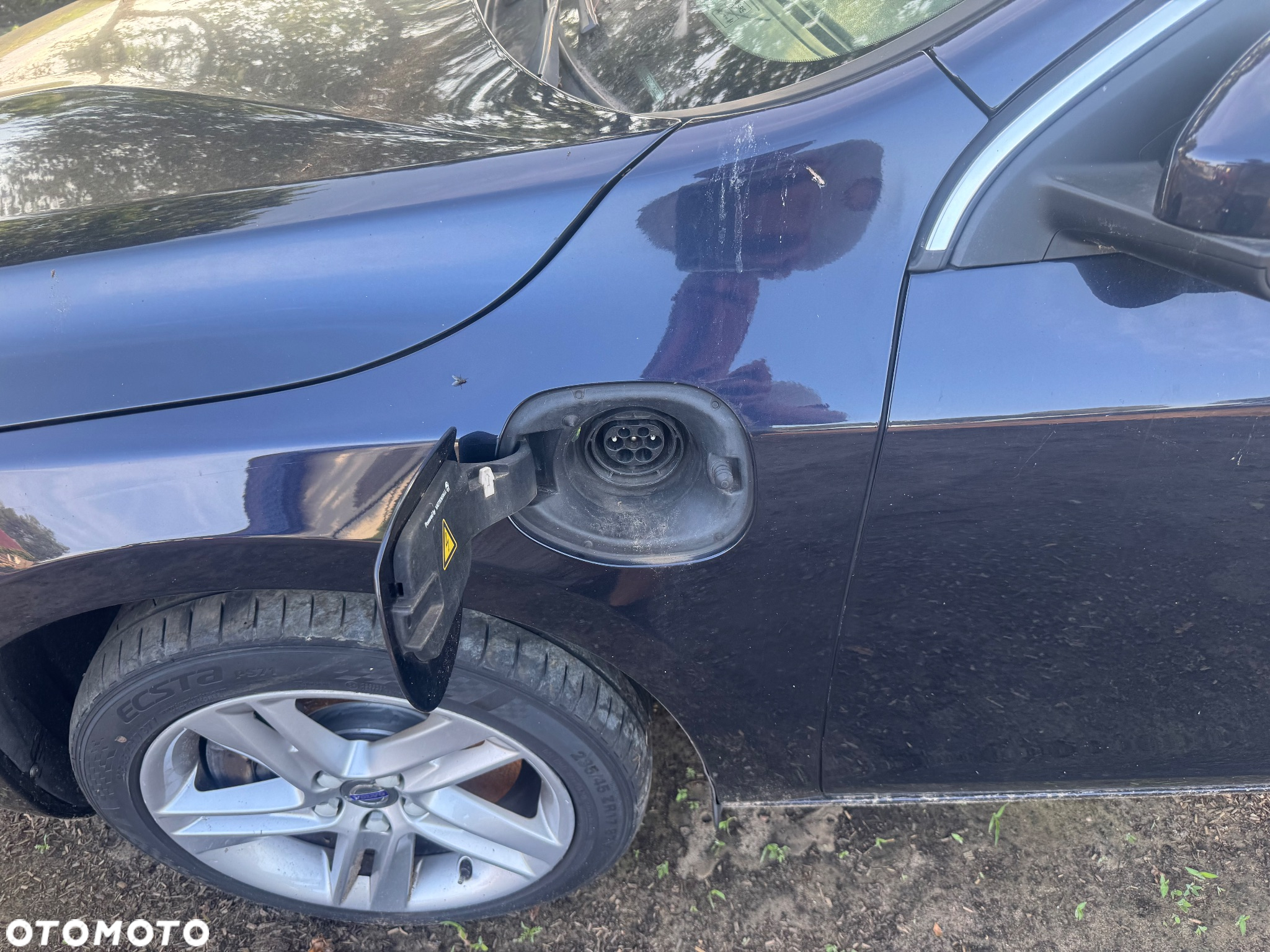 Volvo V60 D6 AWD Plug-in Hybrid Momentum - 7