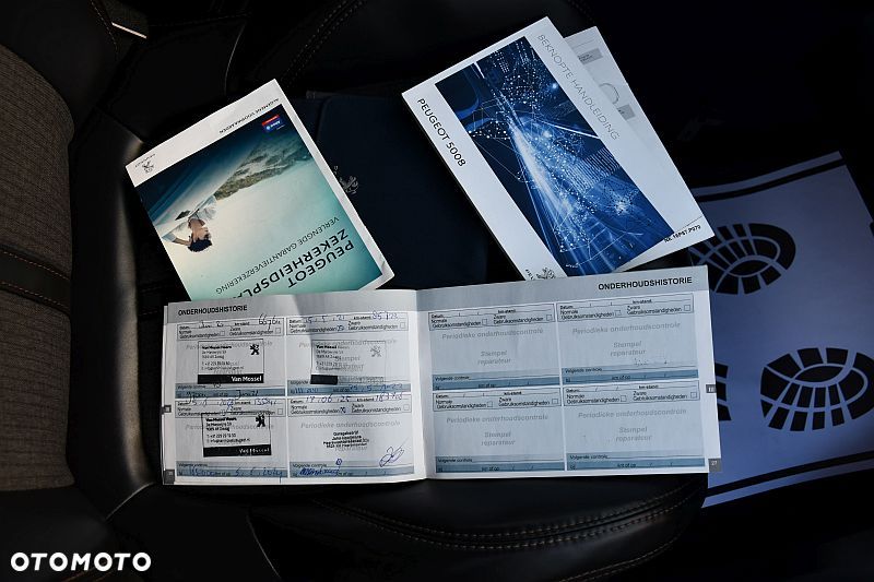 Peugeot 5008 1.6 THP Allure S&S EAT6 - 38