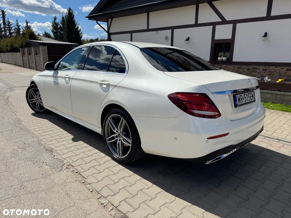 Mercedes-Benz Klasa E 220 d 9G-TRONIC - 2