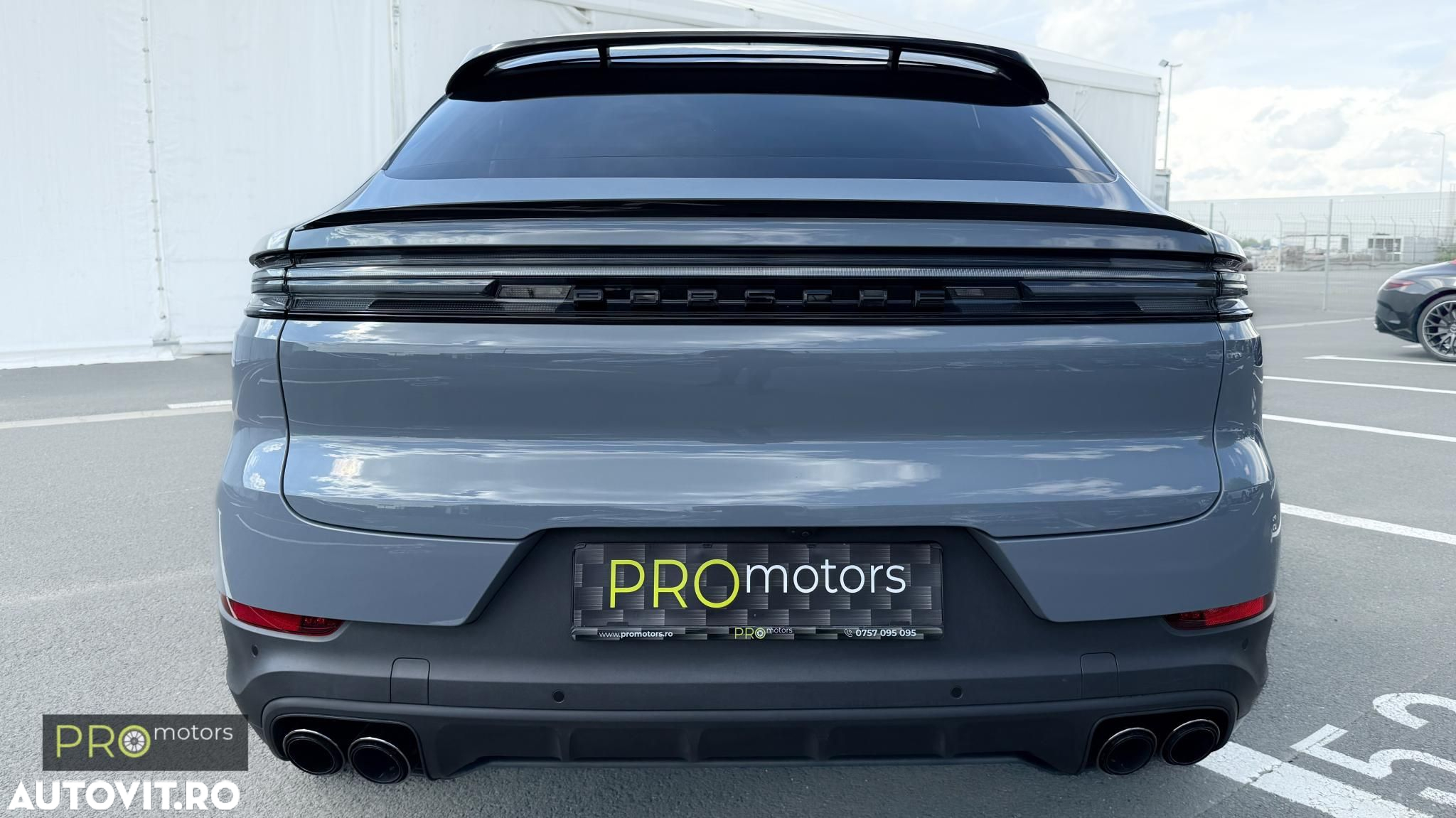 Porsche Cayenne Coupe Standard - 6