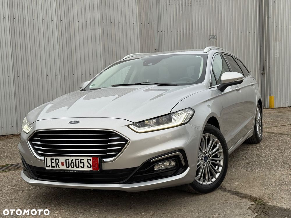 Ford Mondeo 2.0 EcoBlue Titanium - 24