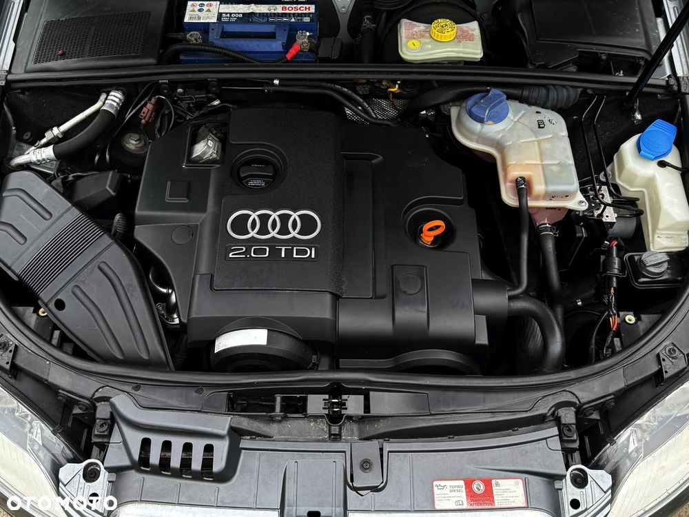 Audi A4 Avant 2.0 TDI - 32