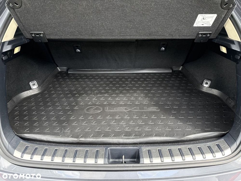 Lexus NX 300h F Impression AWD - 14