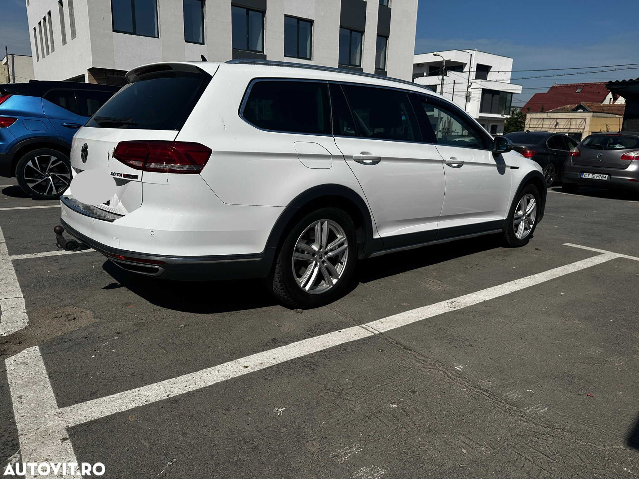 Volkswagen Passat - 2