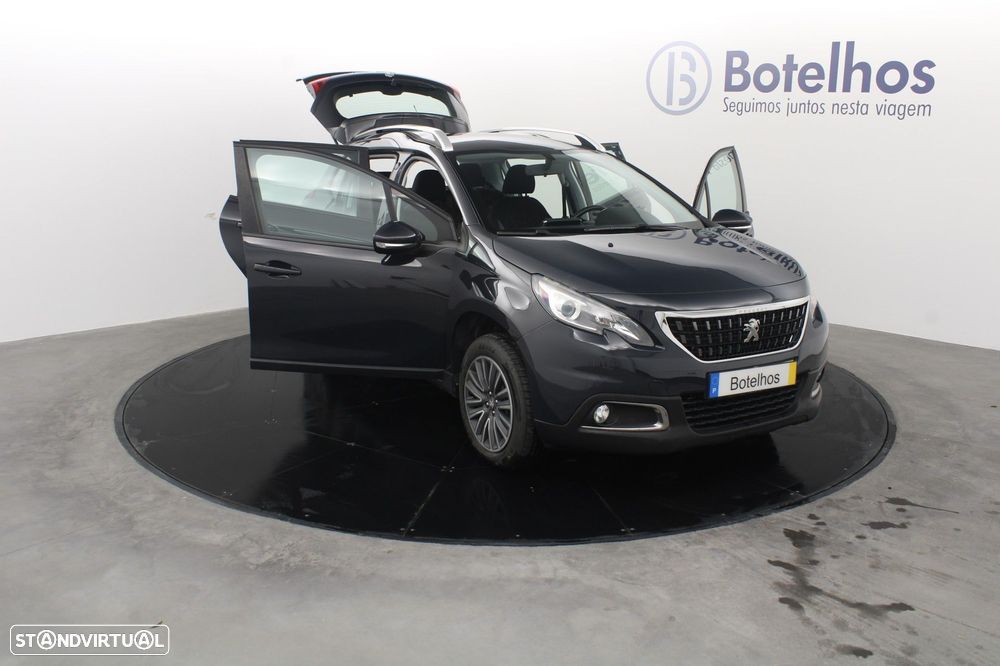 Peugeot 2008 1.2 PureTech Allure - 9