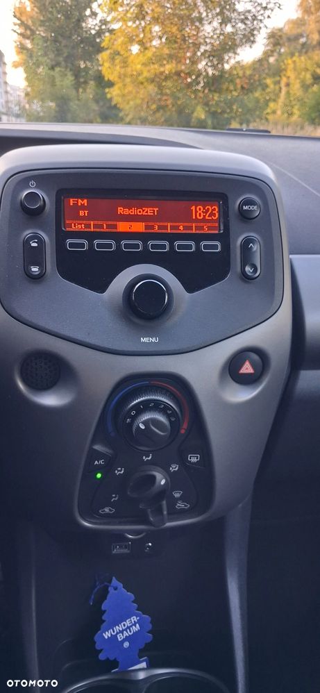 Toyota Aygo 1.0 VVT-i Color Edition - 13