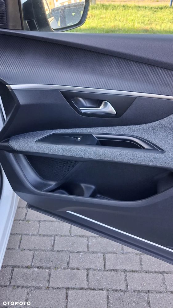 Peugeot 3008 BlueHDi 130 Stop & Start Allure - 21