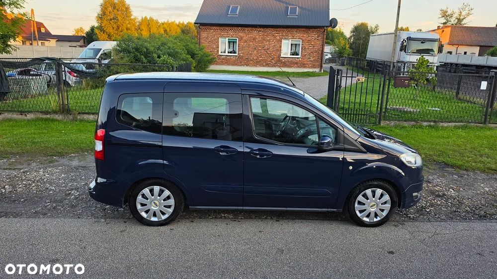 Ford Tourneo Courier 1.5 TDCi Trend - 15