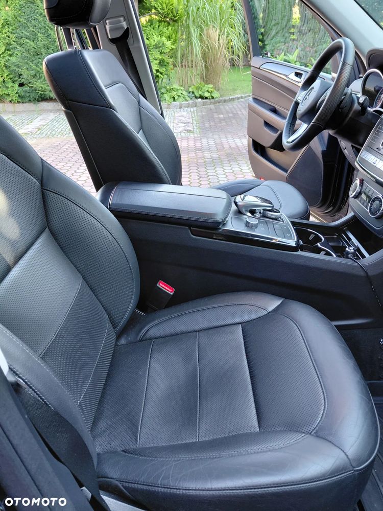 Mercedes-Benz GLE 350 d 4-Matic - 13