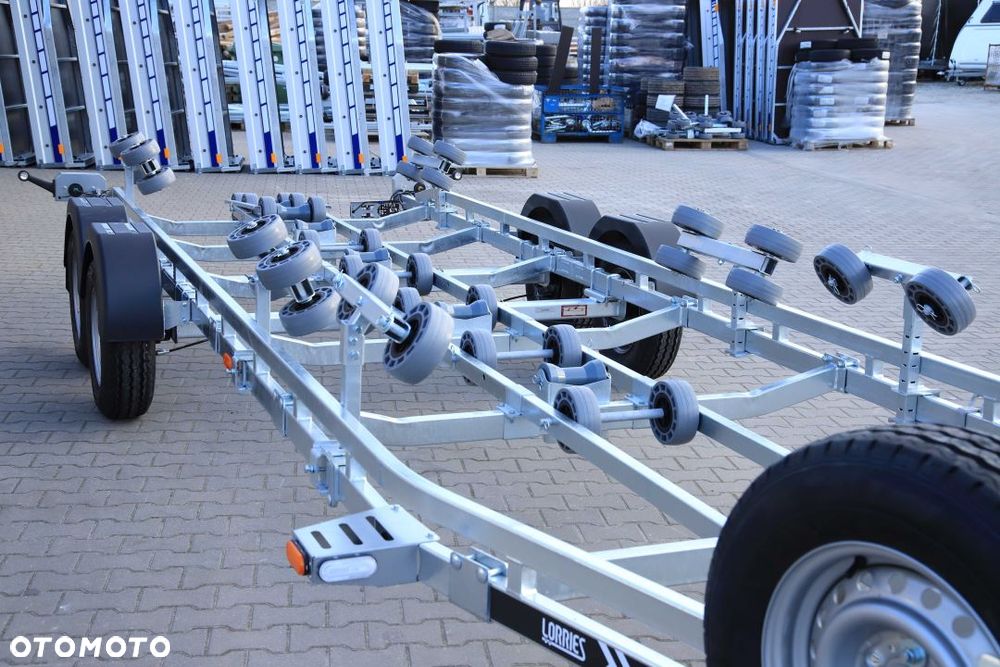 Lorries Przyczepa Podłodziowa PP35-8825 Do Łodzi Max 8,6 M DMC 3500 kg Tylne Lampy LED - 18