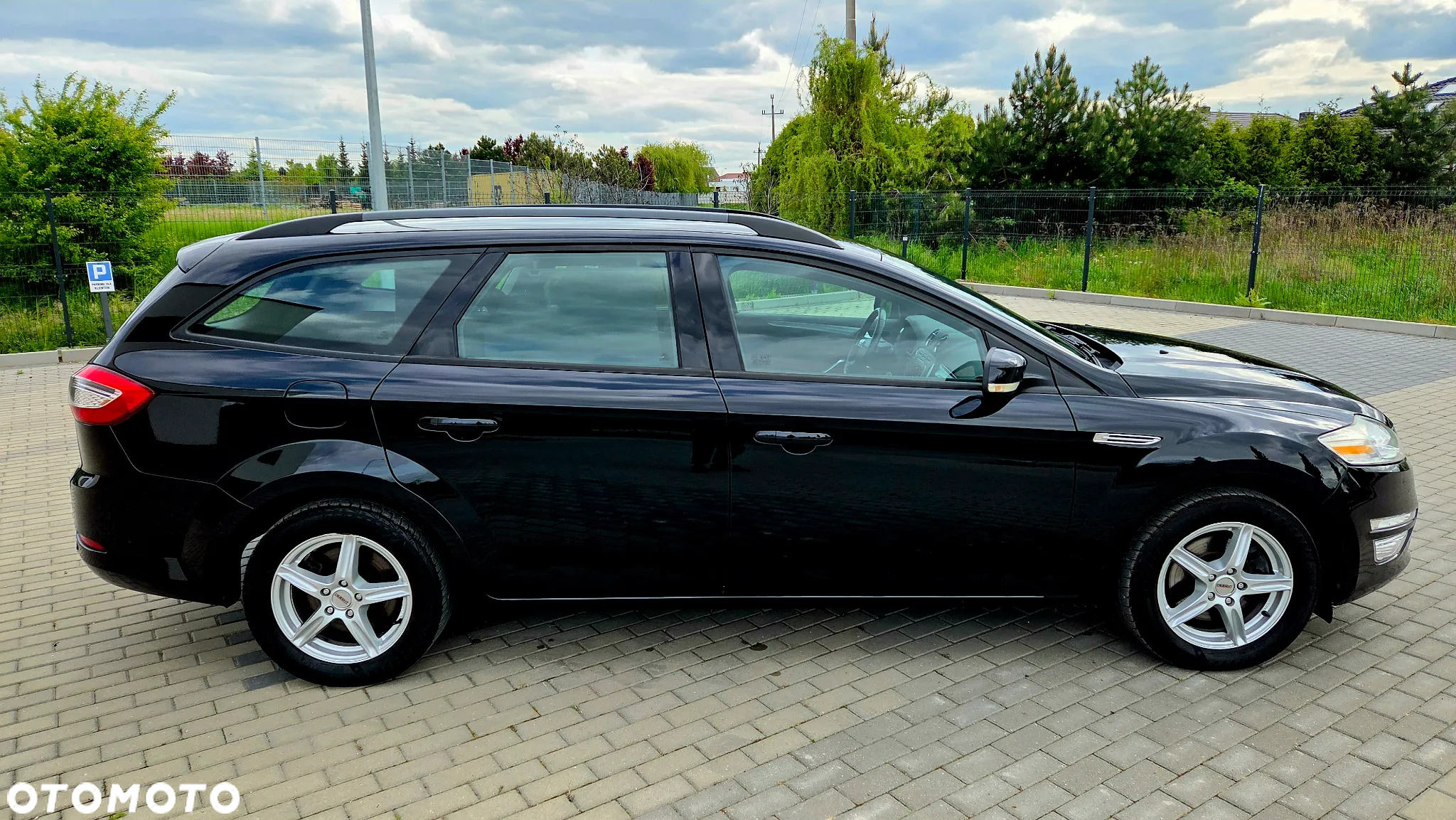 Ford Mondeo 2.0 Titanium - 12