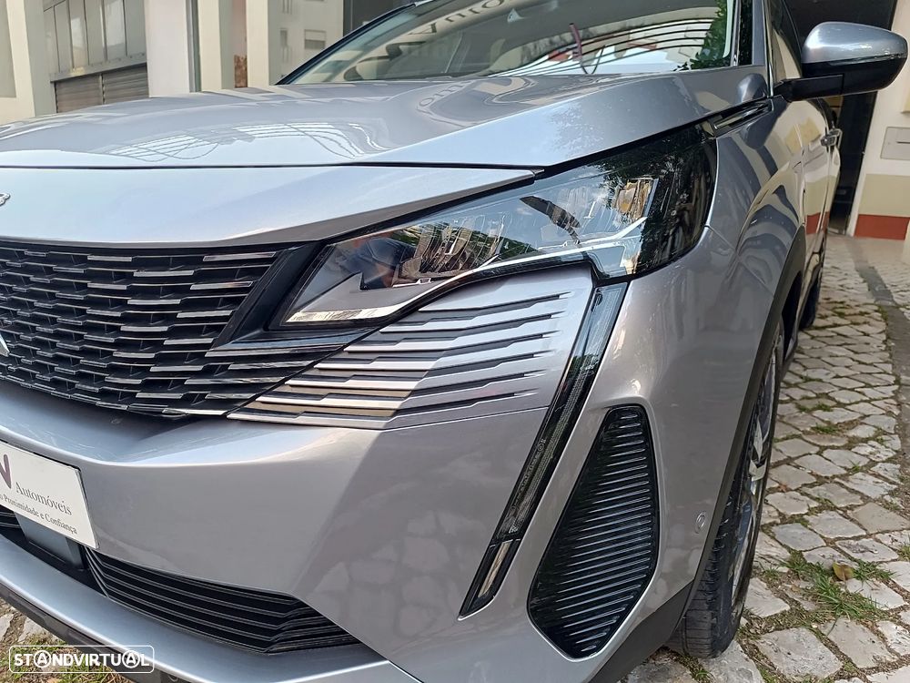 Peugeot 3008 1.2 PureTech Allure EAT8 - 8
