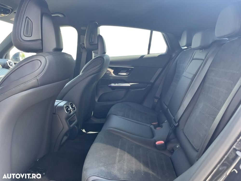 Mercedes-Benz GLC Coupe 300 e 4MATIC PHEV - 12