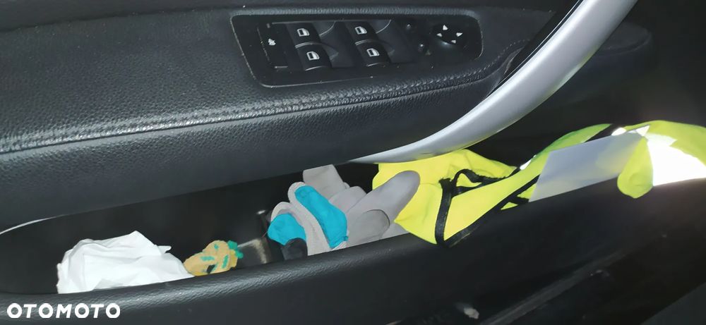 BMW Seria 1 120d DPF - 10