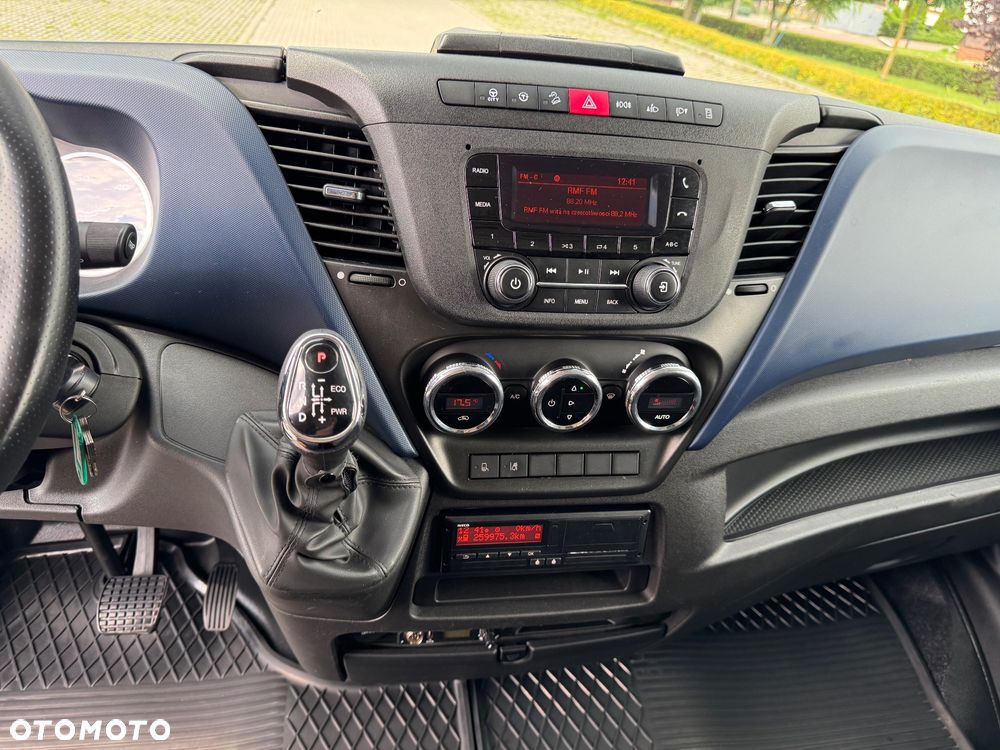 Iveco Daily‼️72C18‼️2021r 3.0 HI-MATIC Chłodnia/Mroźnia zakres -32C THERMO KING V-500 MAX Źródło Zasilania 400V Grube Ściany/Podłoga Przegroda komorowa‼️ Full LED na bliźniaku Salon Polska DMC7200kg - 28