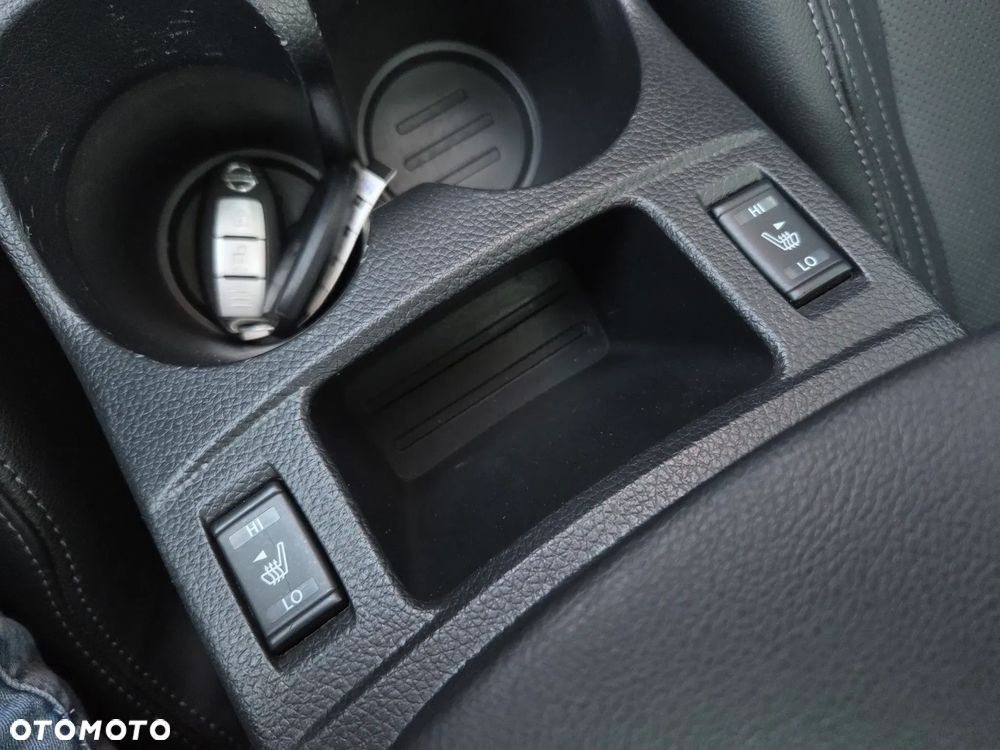 Nissan Qashqai 1.5 dCi DPF 360 - 28