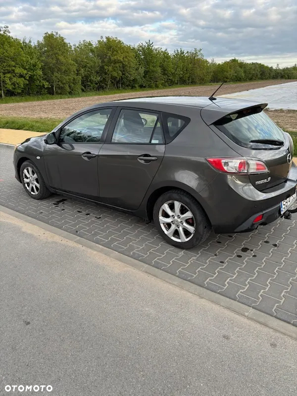 Mazda 3 - 4