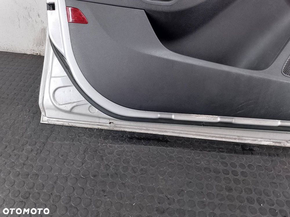DRZWI PRZÓD LEWY  FORD FOCUS III 0B KOMBI - 12