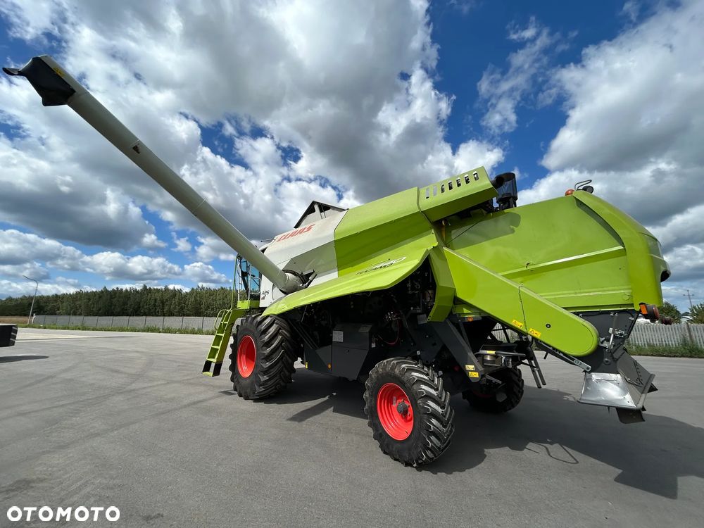 Claas Tucano 440 - 11
