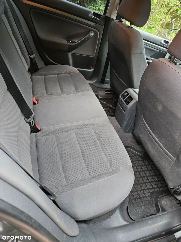 Volkswagen Golf 1.9 TDI Trendline - 8