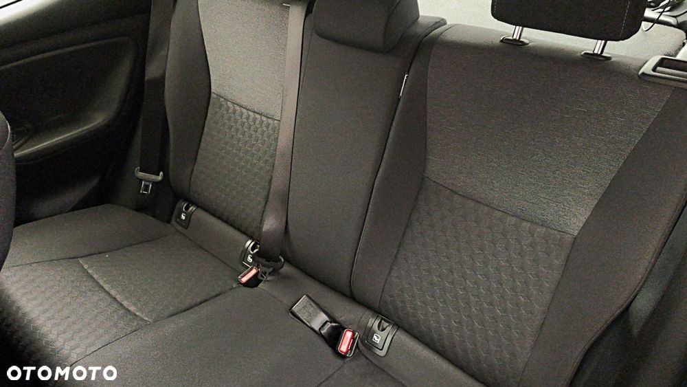 Toyota Yaris Hybrid 1.5 Comfort - 13