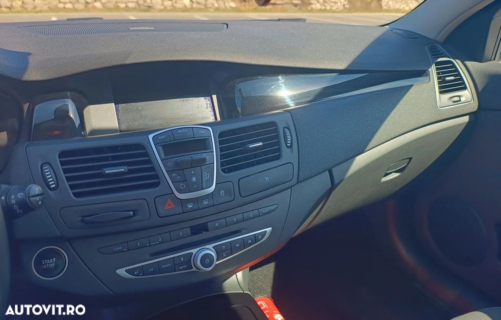 Renault Laguna dCi 110 FAP Bose Edition - 2