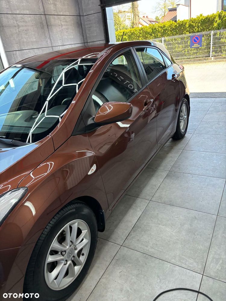 Hyundai i30 1.4 Comfort - 9