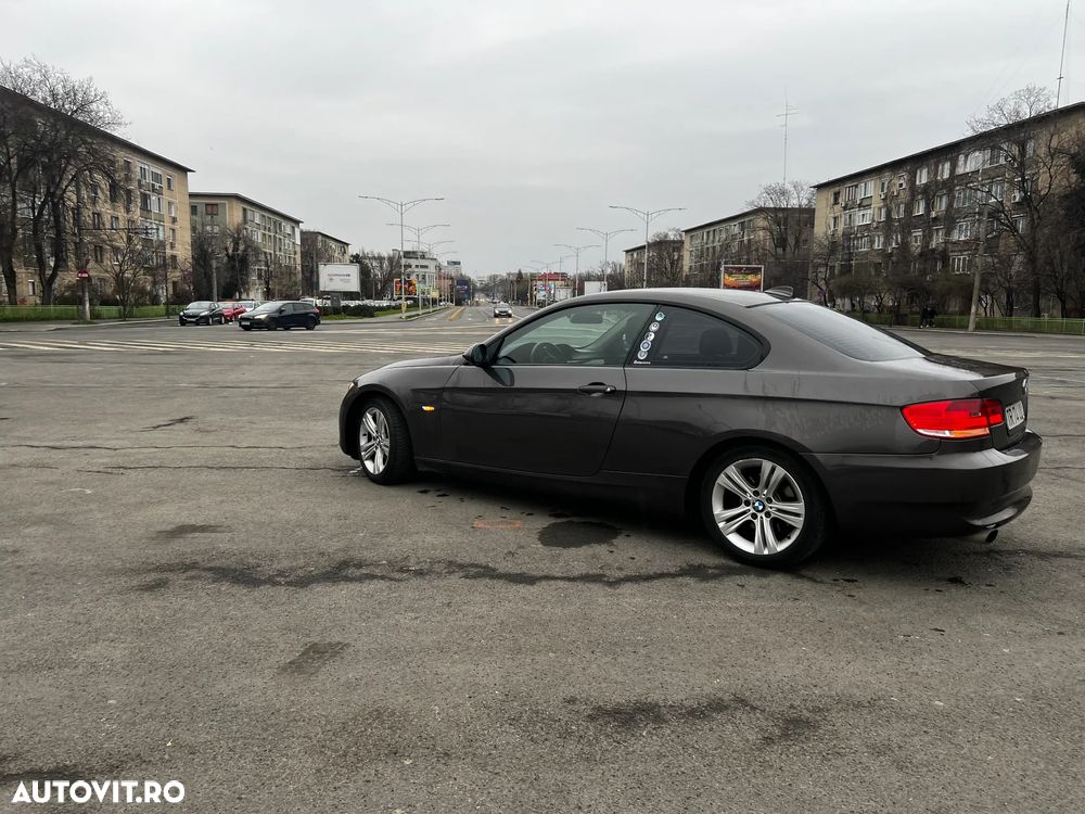 BMW Seria 3 320d - 7