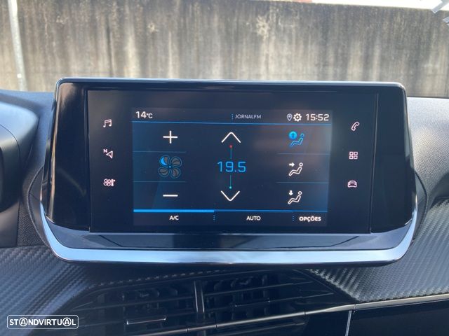 Peugeot 2008 BlueHDi 130 EAT8 Allure - 22