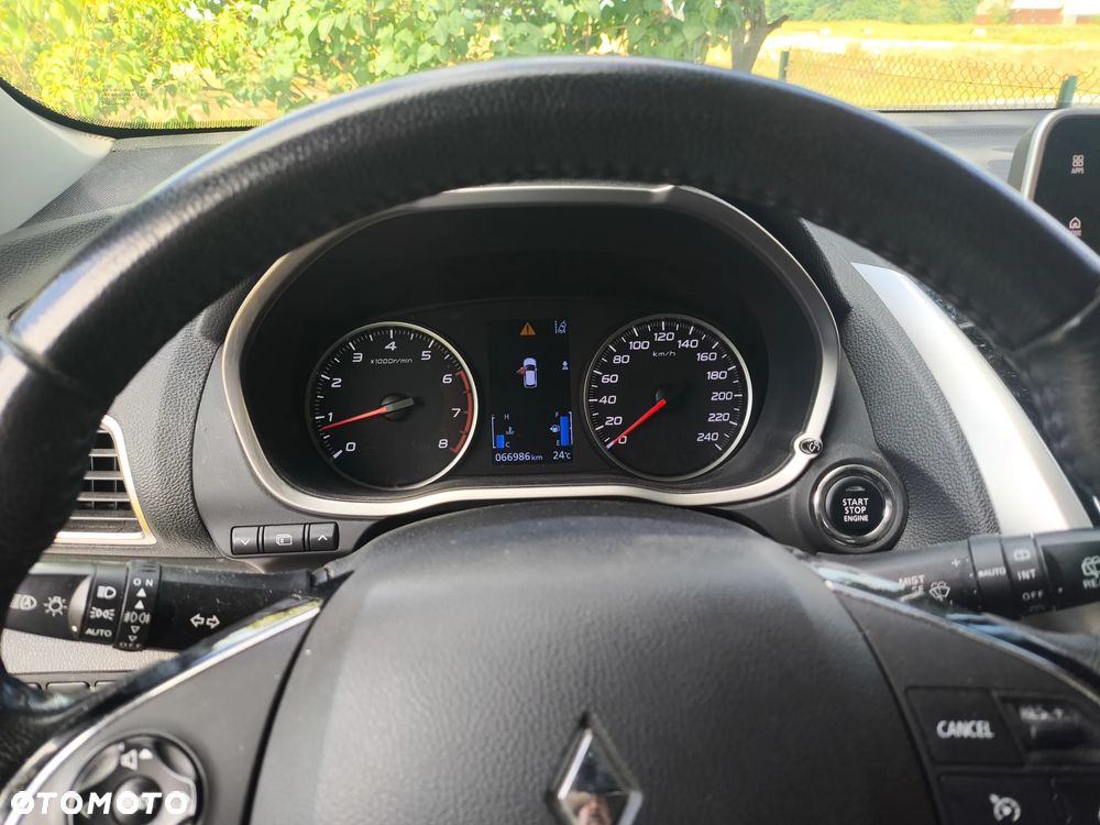 Mitsubishi Eclipse Cross 1.5 T Invite Plus - 3
