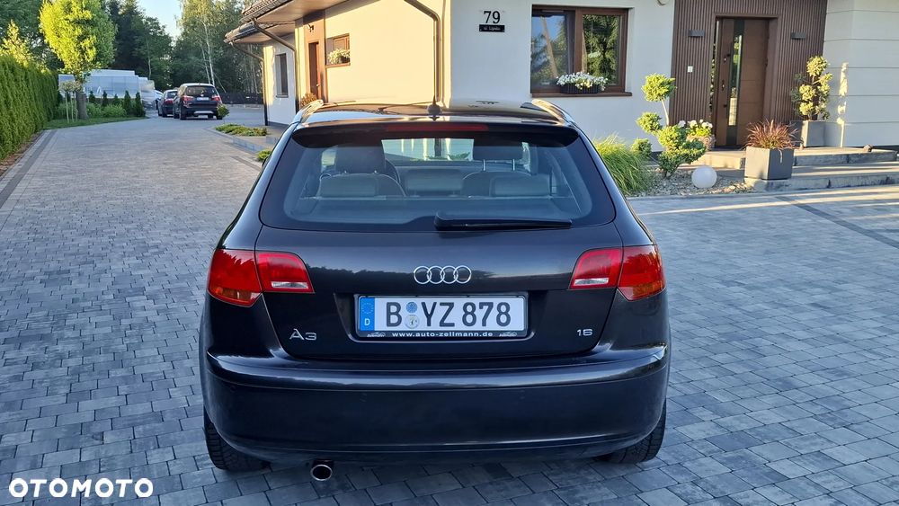 Audi A3 Sportback 1.6 Ambition - 3