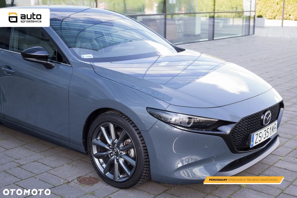 Mazda 3 2.0 mHEV Hikari - 10