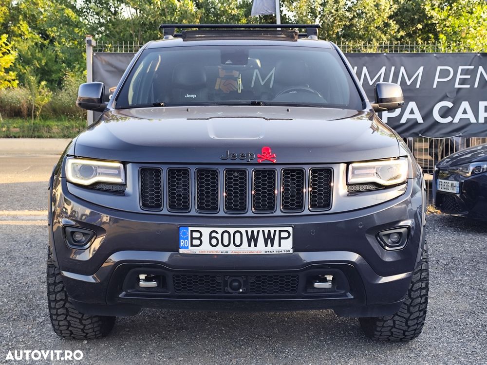 Jeep Grand Cherokee - 16
