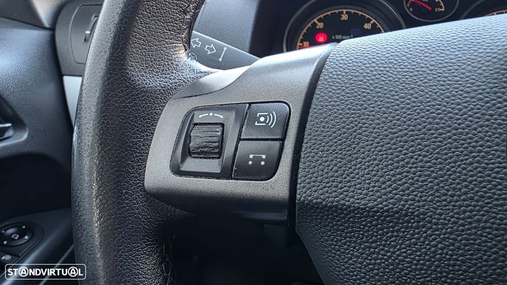 Opel Astra 1.3 CDTI Enjoy EcoFLEX - 27