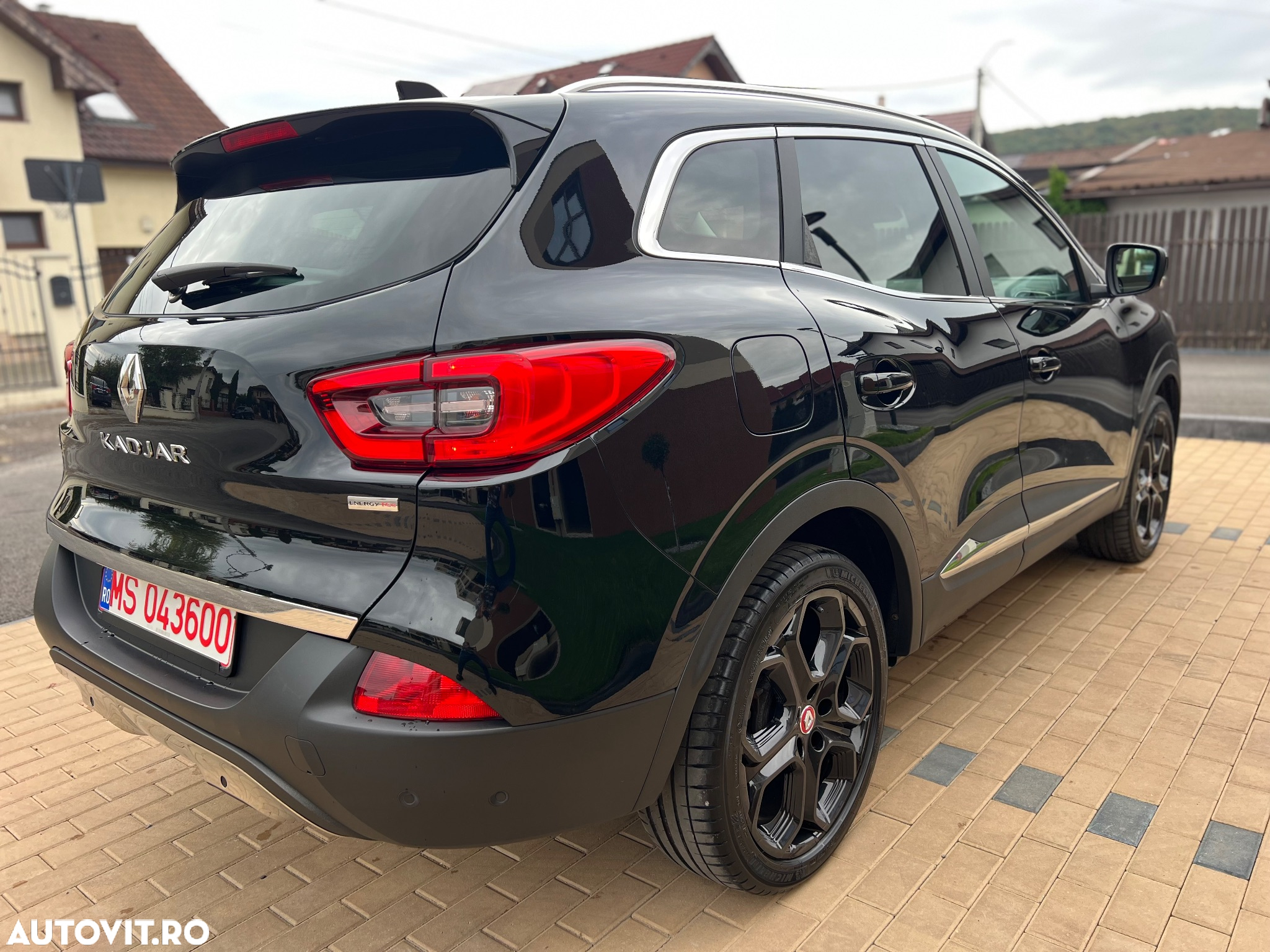 Renault Kadjar Energy TCe 165 Bose Edition - 35