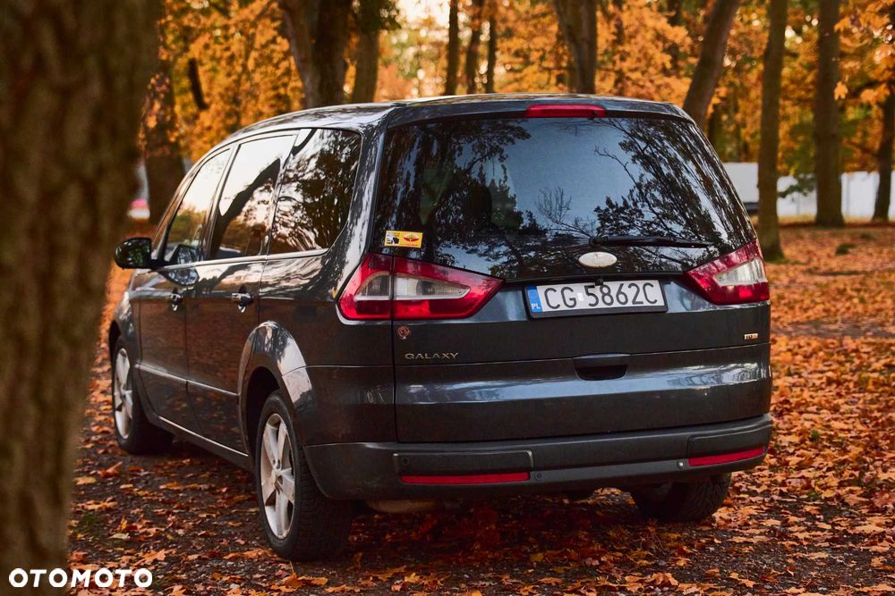 Ford Galaxy - 5
