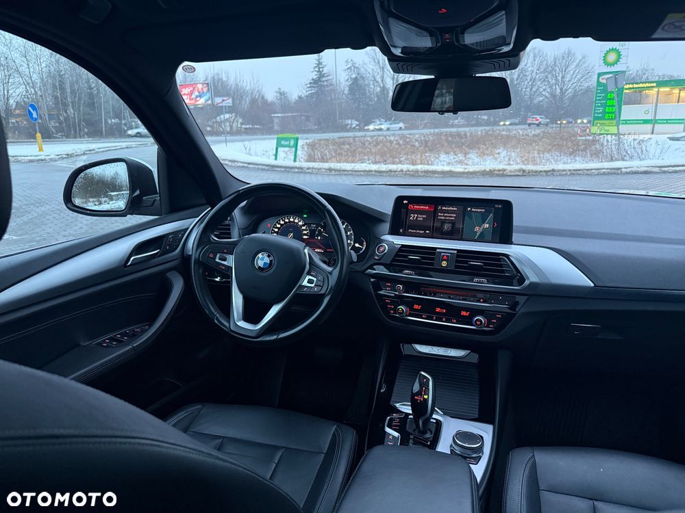 BMW X3 xDrive20i sport - 26