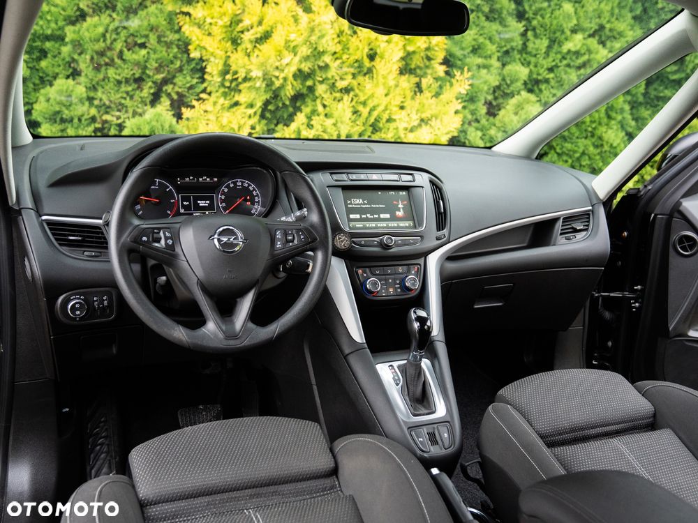 Opel Zafira 2.0 D (CDTI) Automatik Edition - 25