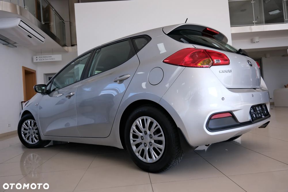 Kia Ceed - 18