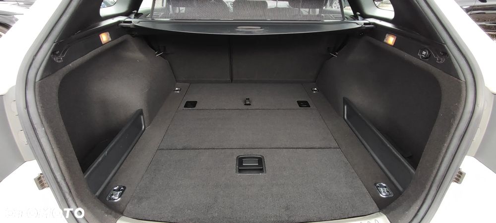 Hyundai i40 - 32