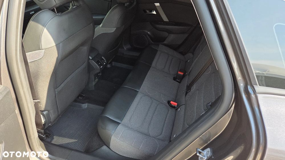 Citroën C4 BlueHDi 130 Stop&Start EAT8 FEEL PACK - 12