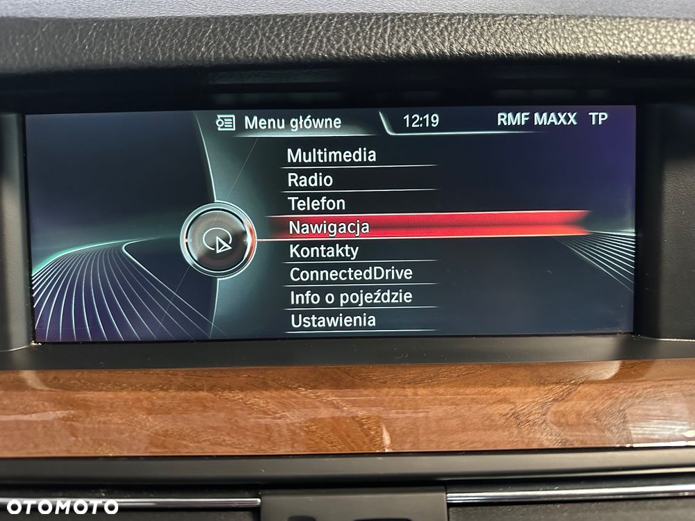 BMW Seria 5 520i Luxury Line - 27
