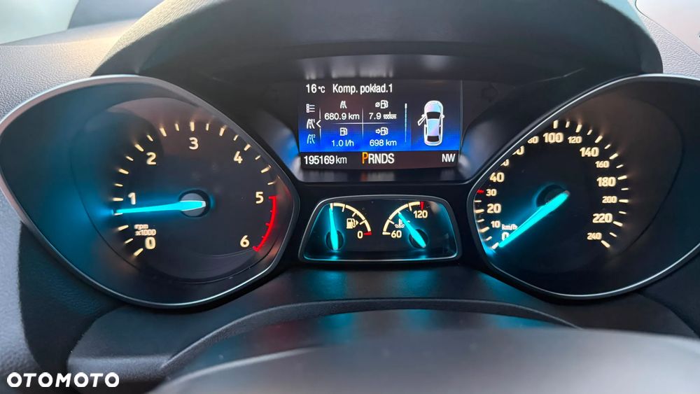 Ford Kuga 2.0 TDCi AWD Titanium - 6