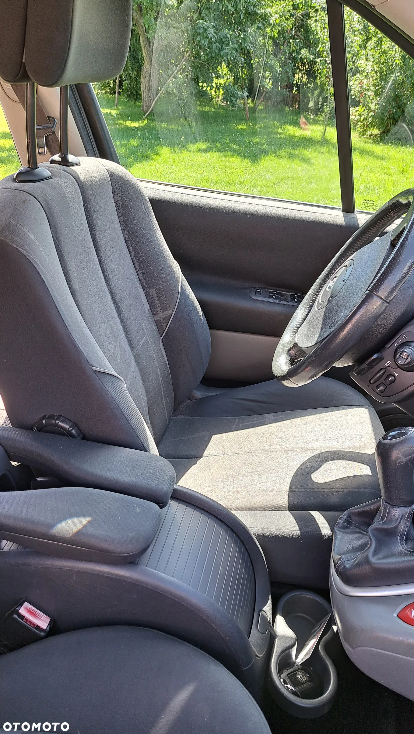 Renault Grand Scenic - 5