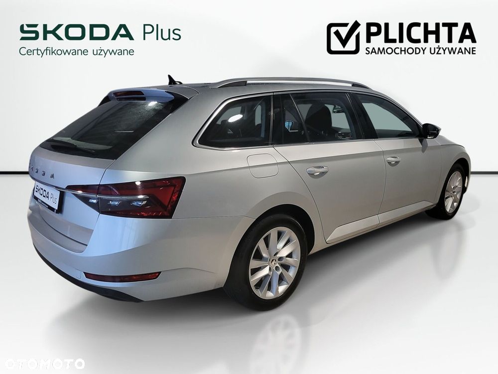 Skoda Superb 2.0 TSI Ambition DSG - 5