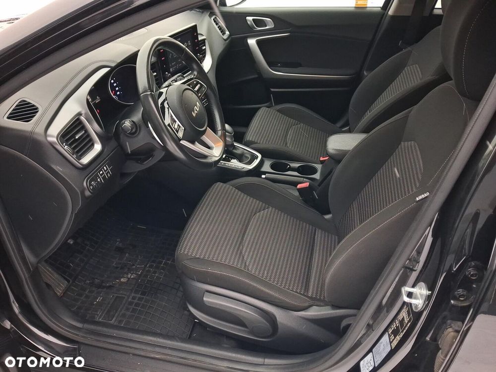 Kia XCeed 1.5 T-GDI M DCT - 16