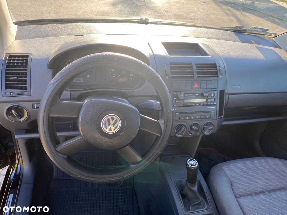 Volkswagen Polo 1.2 - 5