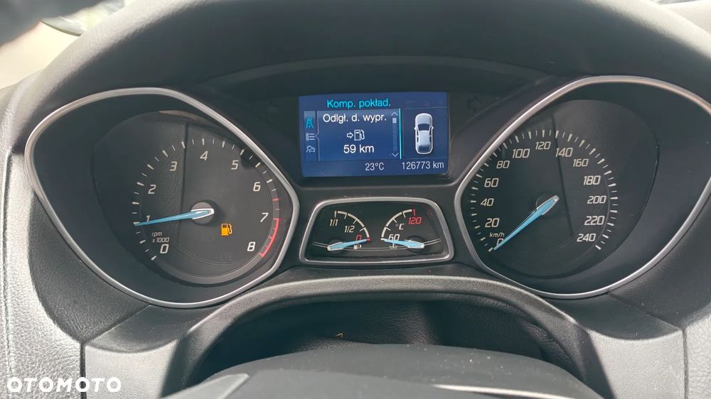 Ford Focus Turnier 1.0 EcoBoost Start-Stopp-System Champions Edition - 13