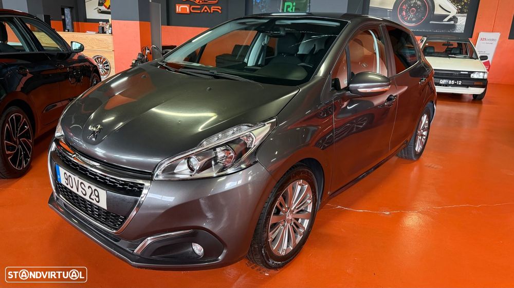 Peugeot 208 1.5 BlueHDi Allure Pack - 2