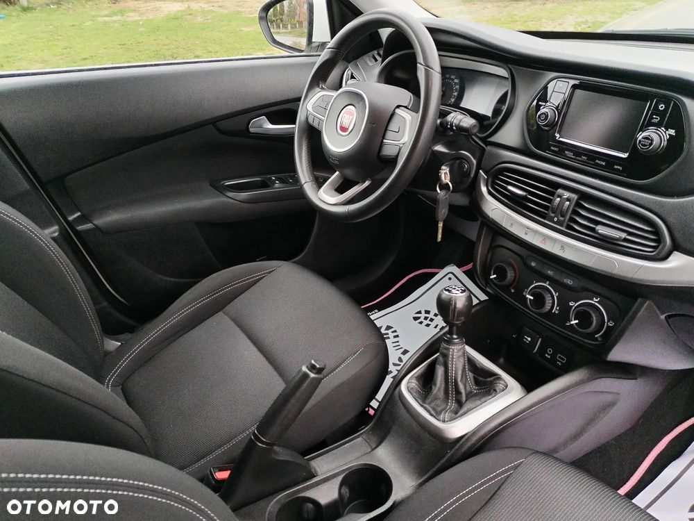 Fiat Tipo 1.4 16V More - 31
